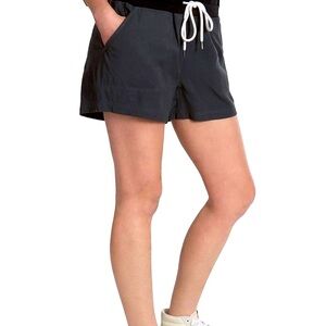 Woolly merino wool blend shorts